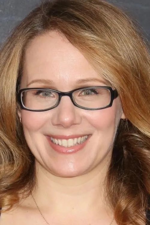 Actor Dana Fox