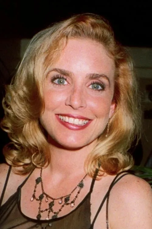 Dana Plato interpretando a Pacifica