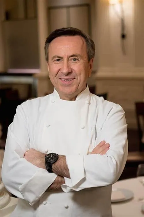 Daniel Boulud interpretando a Himself