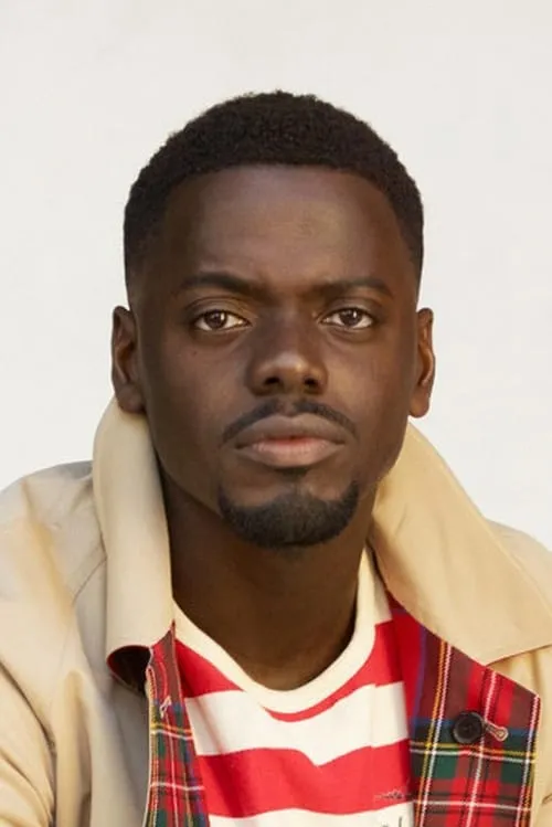 Daniel Kaluuya interpretando a Shocker