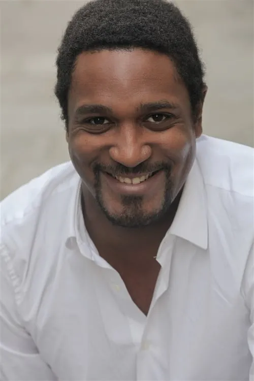 Actor Daniel Njo Lobé