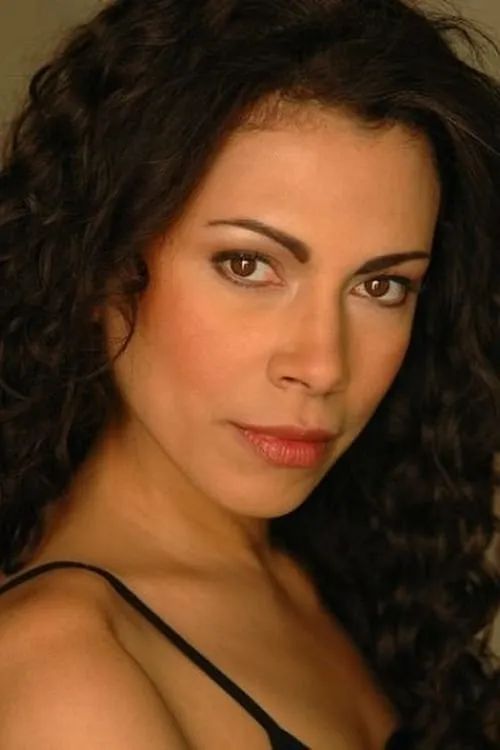 Foto de perfil del actor Daniela Lavender en el reparto