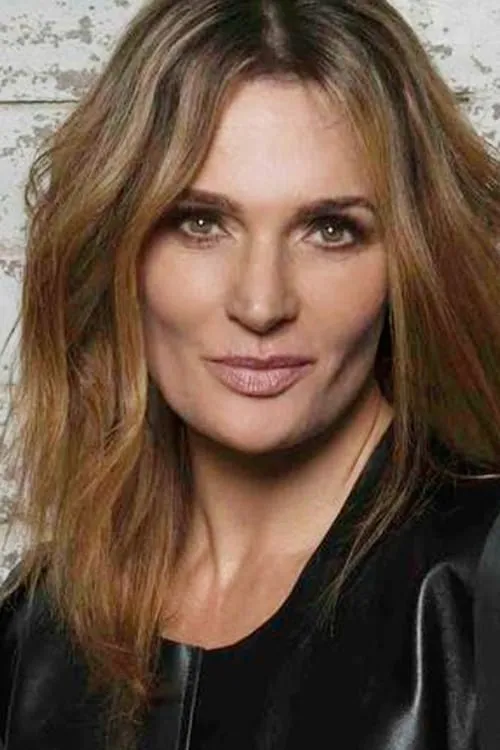 Danielle Cormack interpretando a Grace