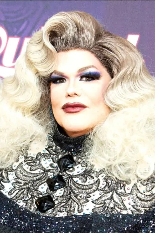 Lady Bunny ha trabajado con Darienne Lake en 3 ocasiones