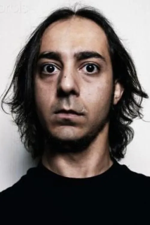 Foto de perfil del actor Daron Malakian en el reparto