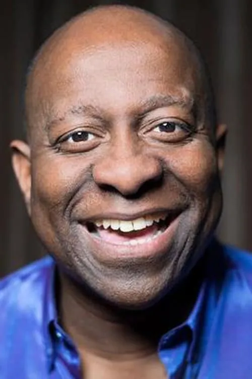 Dave Benson Phillips interpretando a Himself