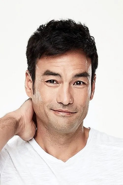 David Lee McInnis interpretando a Puño de Hierro