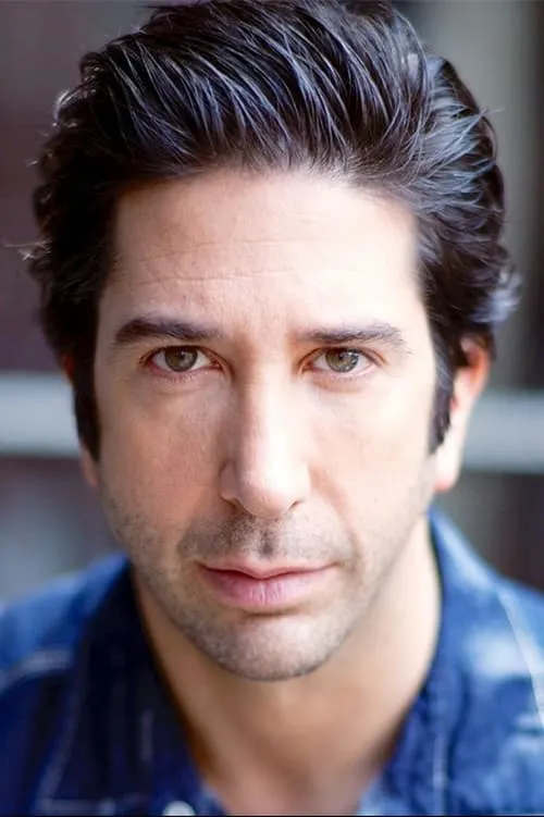 David Schwimmer en el reparto