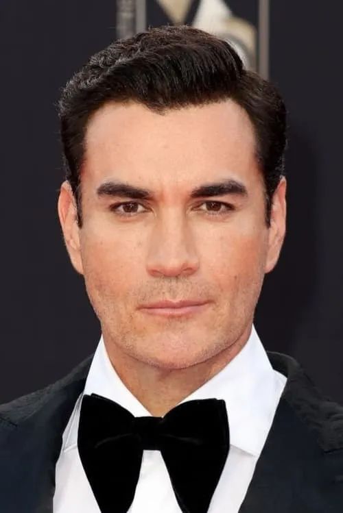 David Zepeda en el reparto