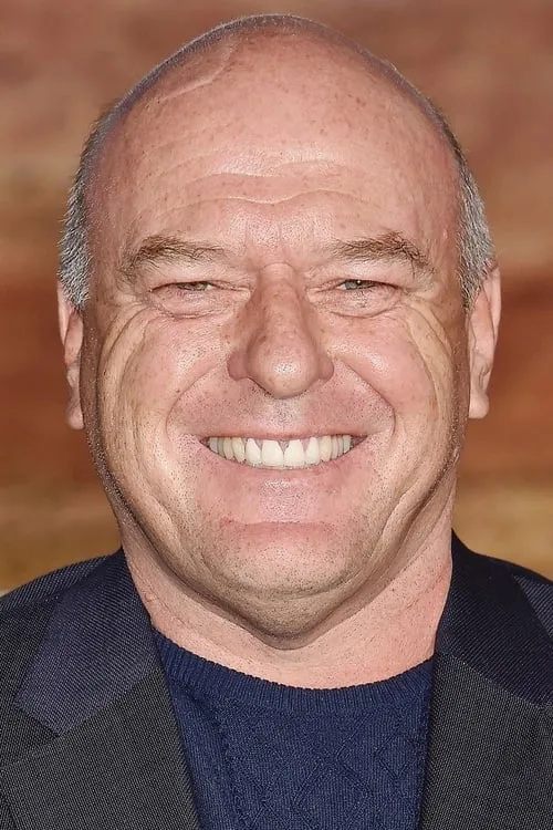 Dean Norris interpretando a Michael Dawson