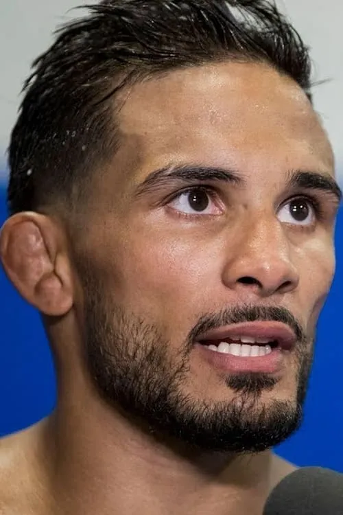 Actor Dennis Bermudez