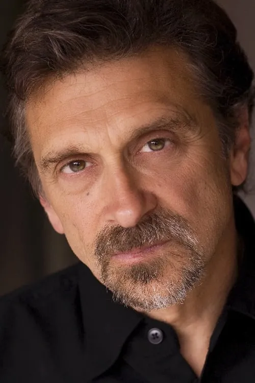 Foto de perfil del actor Dennis Boutsikaris en el reparto