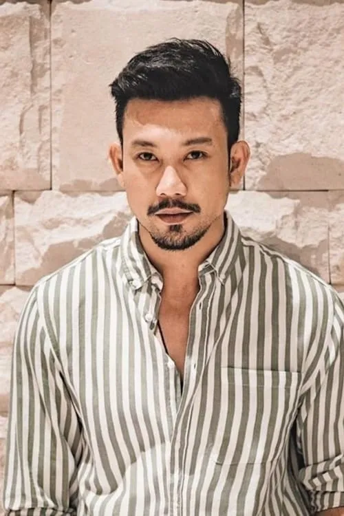 Actor Denny Sumargo