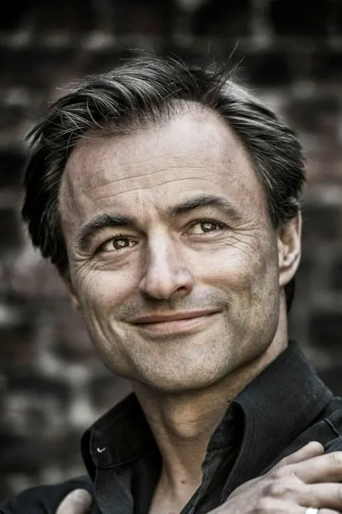 Actor Dimitri Leue