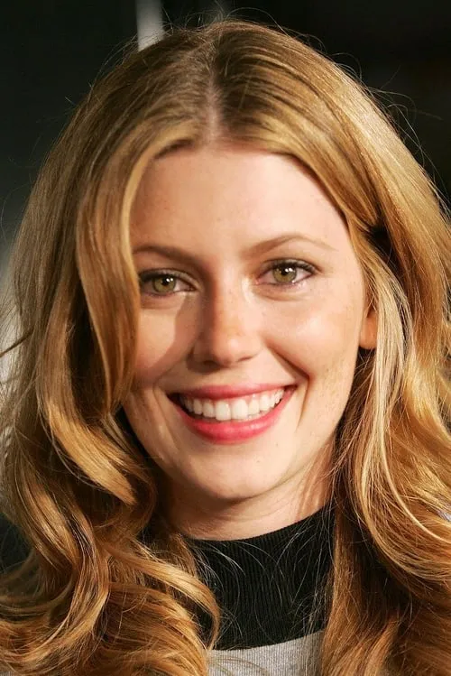 Diora Baird interpretando a Suzy Klein