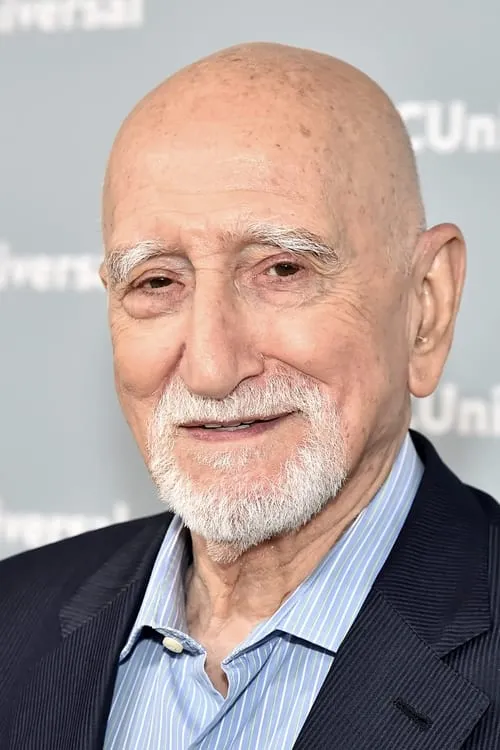 Dominic Chianese interpretando a Lenny Sugarman