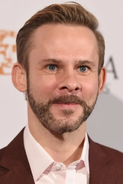 Dominic Monaghan interpretando a Owen Scott