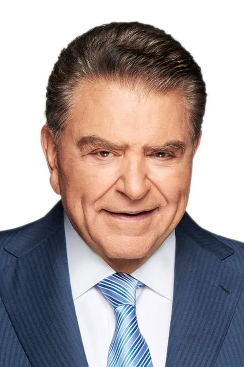 Don Francisco interpretando a 