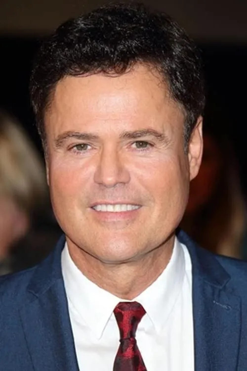 Donny Osmond interpretando a Captain Li Shang (singing voice)