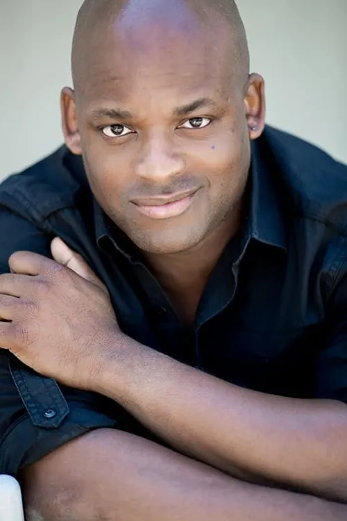 Actor Doron Bell