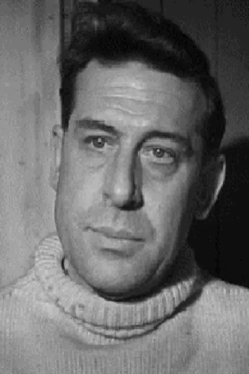 Actor Duncan Lamont