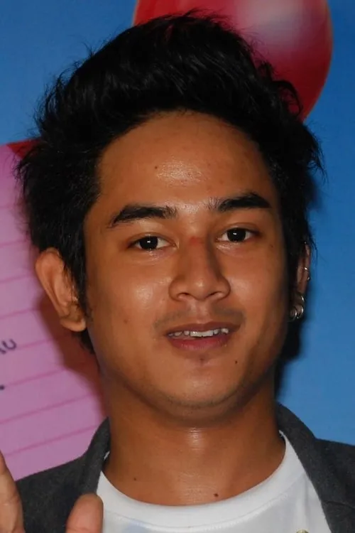 Actor Dwi Andhika