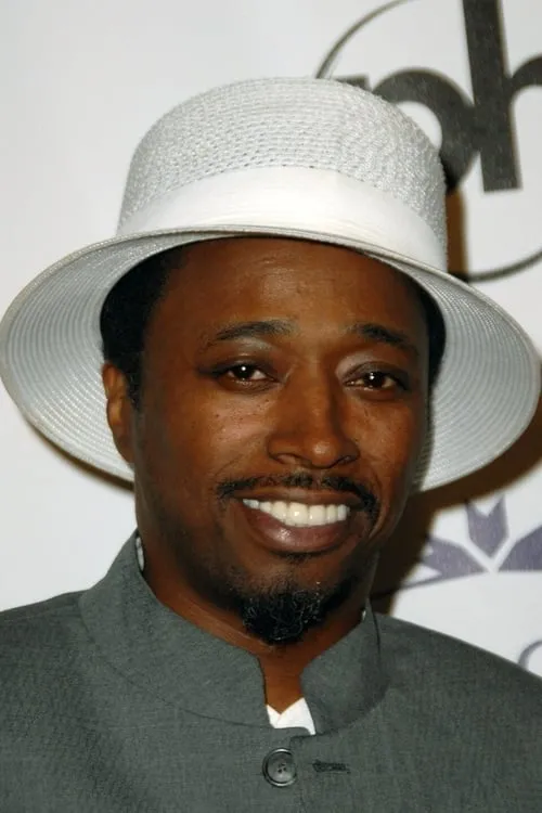 Eddie Griffin interpretando a Self