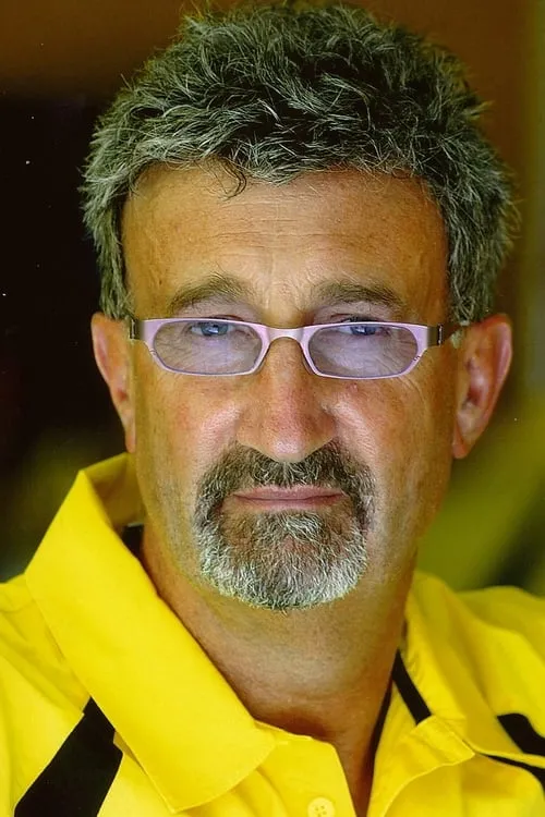 Eddie Jordan interpretando a Self