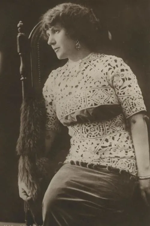 Actor Edith Buemann