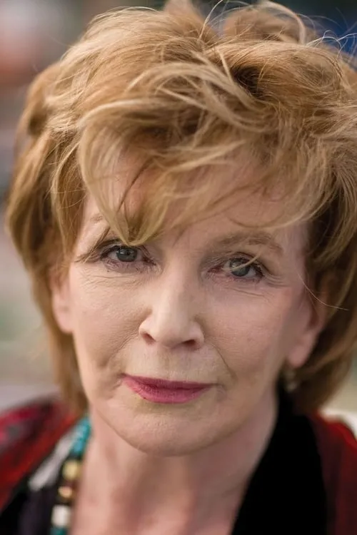 Foto de perfil del actor Edna O'Brien en el reparto