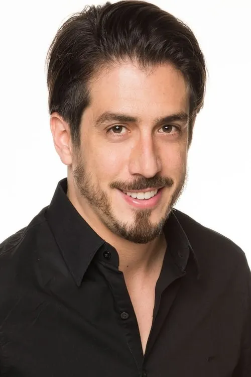 Actor Eduardo Mossri