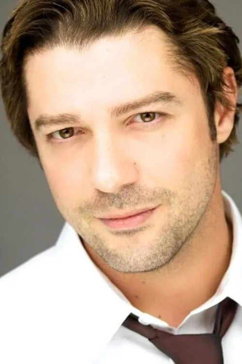 Actor Edward Deraney