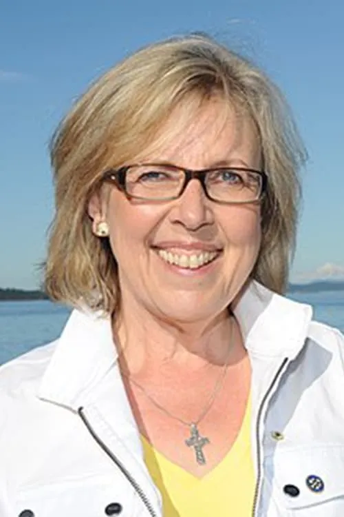 Elizabeth May interpretando a Herself