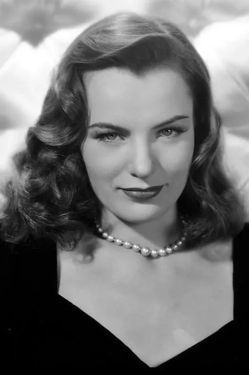 Ella Raines interpretando a Mary Gray