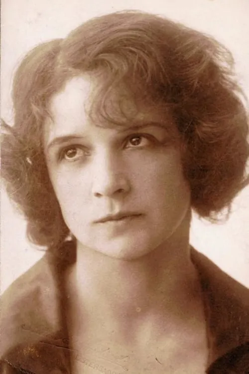 Actor Ellen Rassow