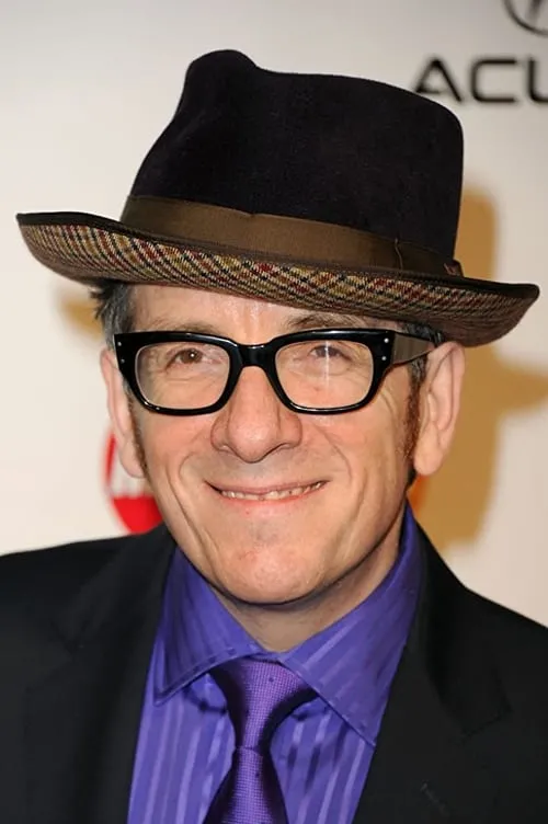 Elvis Costello interpretando a Self - Performer