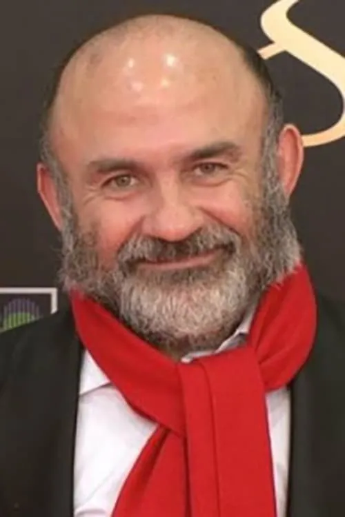 Actor Emilio Gavira