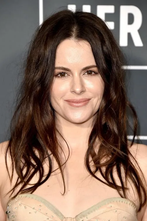 Actor Emily Hampshire