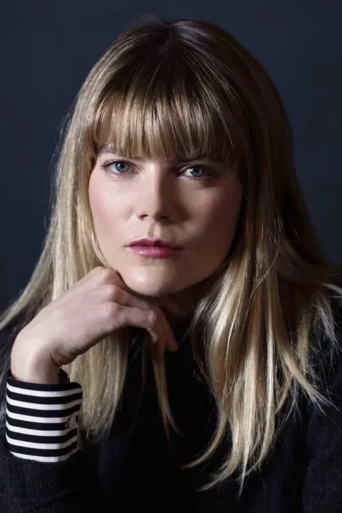 Emma Greenwell en el reparto