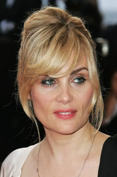 Foto de perfil del actor Emmanuelle Seigner en el reparto