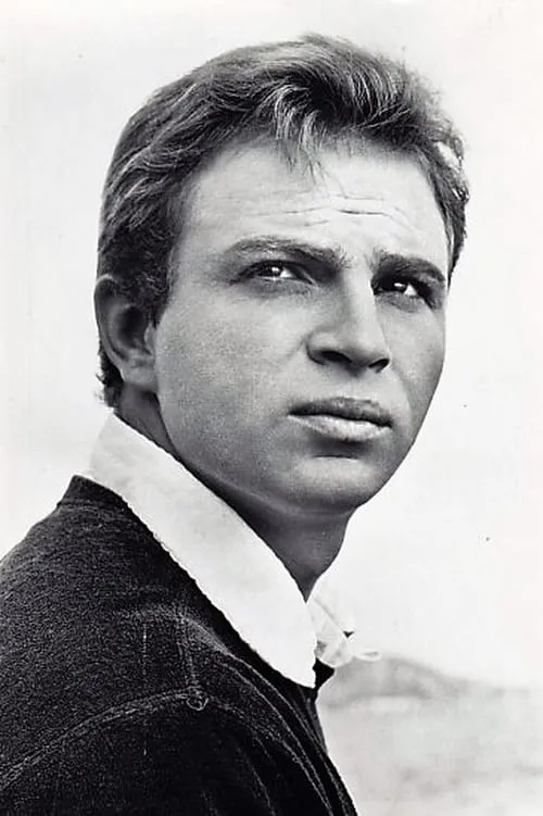 Actor Ennio Girolami