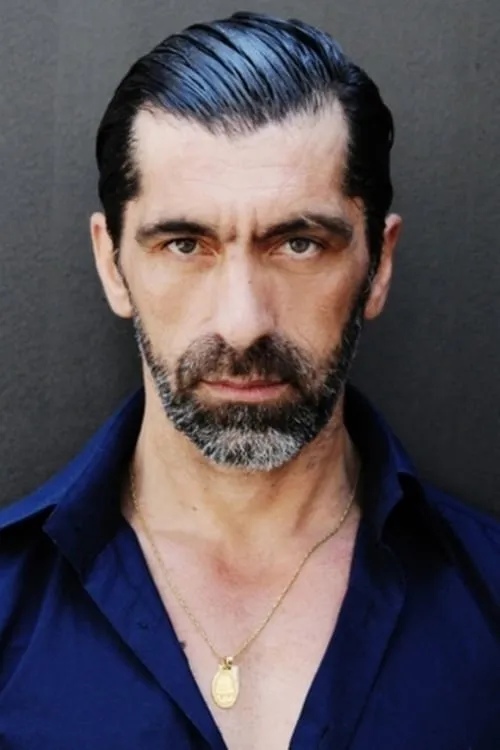 Foto de perfil del actor Erdal Yildiz en el reparto