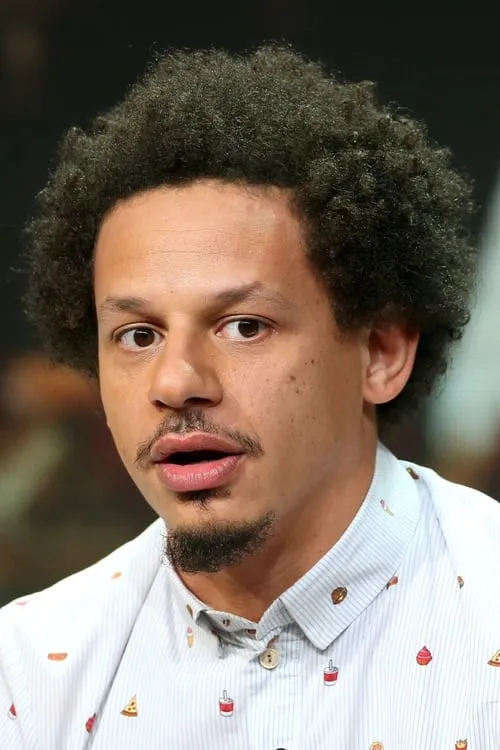 Eric André interpretando a Self - Host