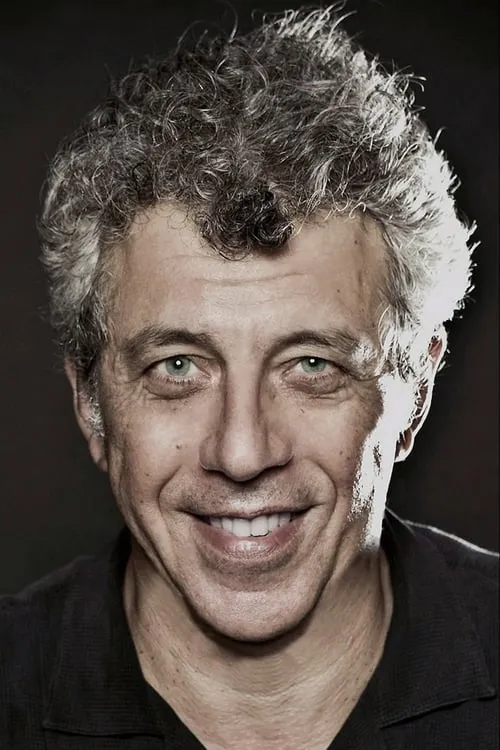 Eric Bogosian interpretando a Travis Dane