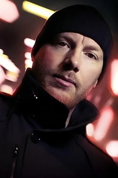 Eric Prydz interpretando a Self (archive footage)