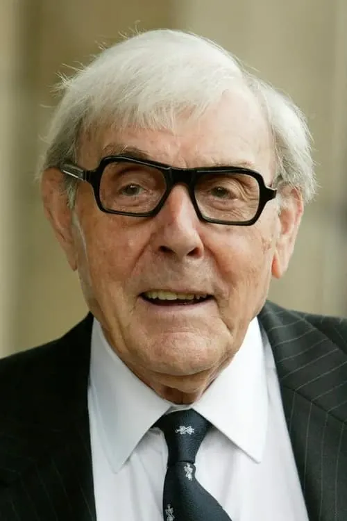 Actor Eric Sykes