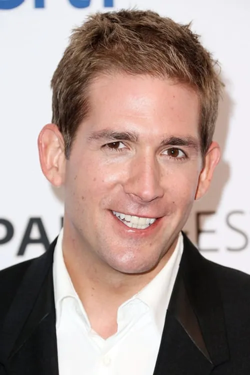 Foto de perfil del actor Eric Szmanda en el reparto