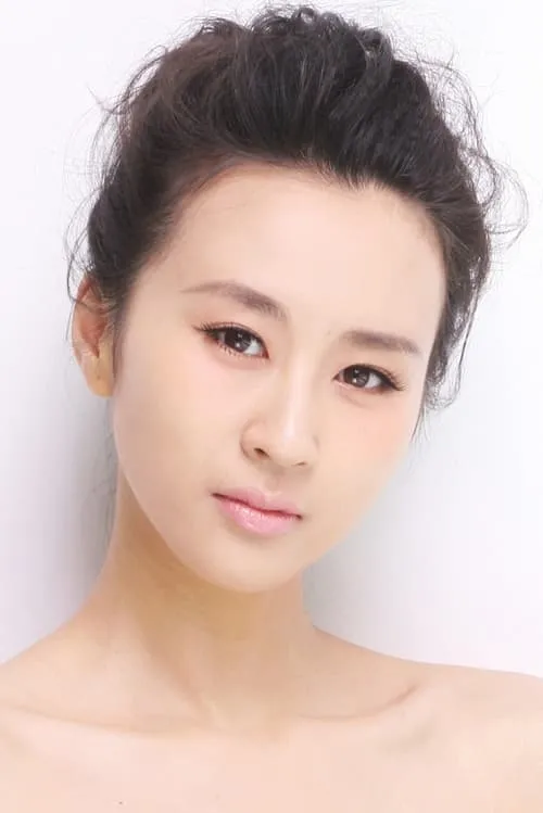 Actor Erica Xia-Hou