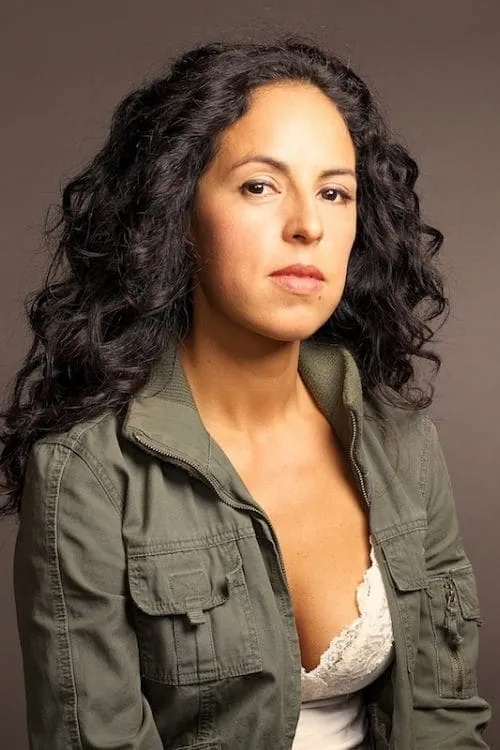 Actor Erika Sabel Flores