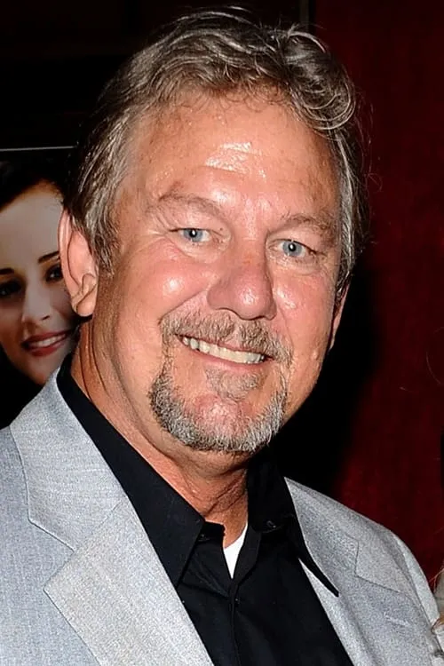 Actor Ernie Lively